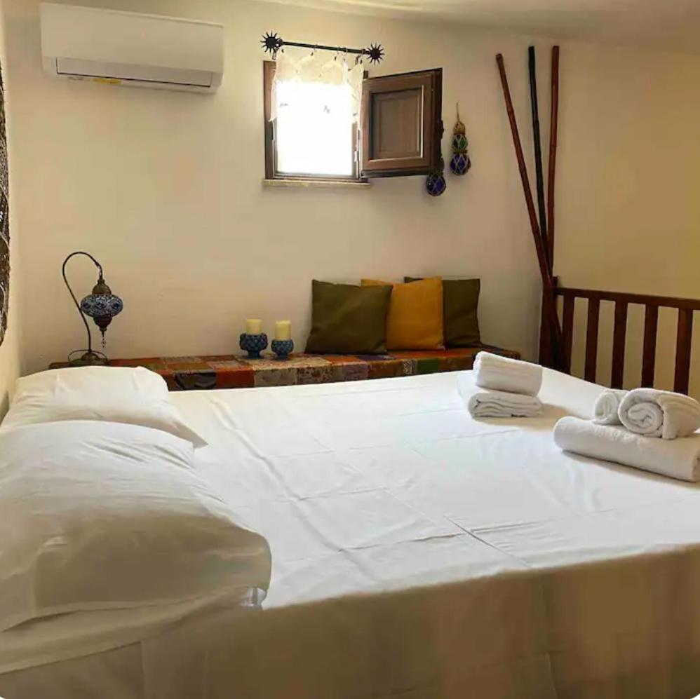 Casa Ada - Incantevole Loft In Centro 람페두사 외부 사진